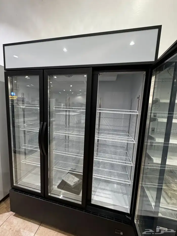 ثلاجة قائمة بثلاث أبواب مفصلية زجاج -ابيض  او اسود 2