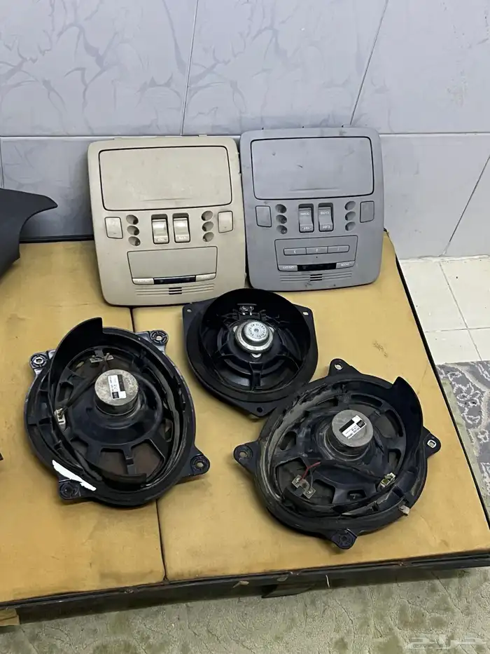 قطع غيار لكزس es350 2010 25