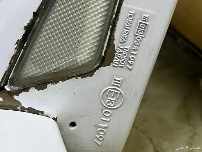 قطع غيار لكزس es350 2010 22