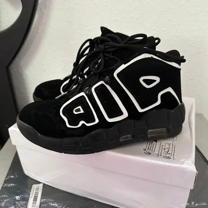 احذية جديدة ومميزة للبيع القطعة ب 25 ريال 31