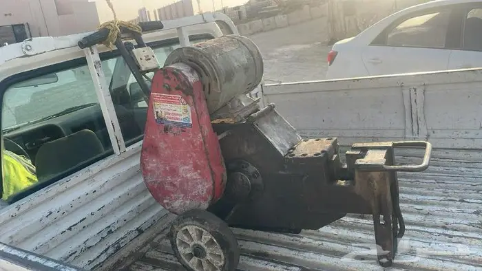 طعاجة و مقص حديد كهرباء للبيع 32 ملم مع عدد حدادة يدوية 3