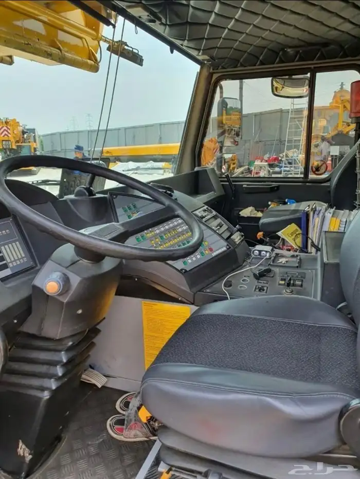 1200 ton crane for rent 10