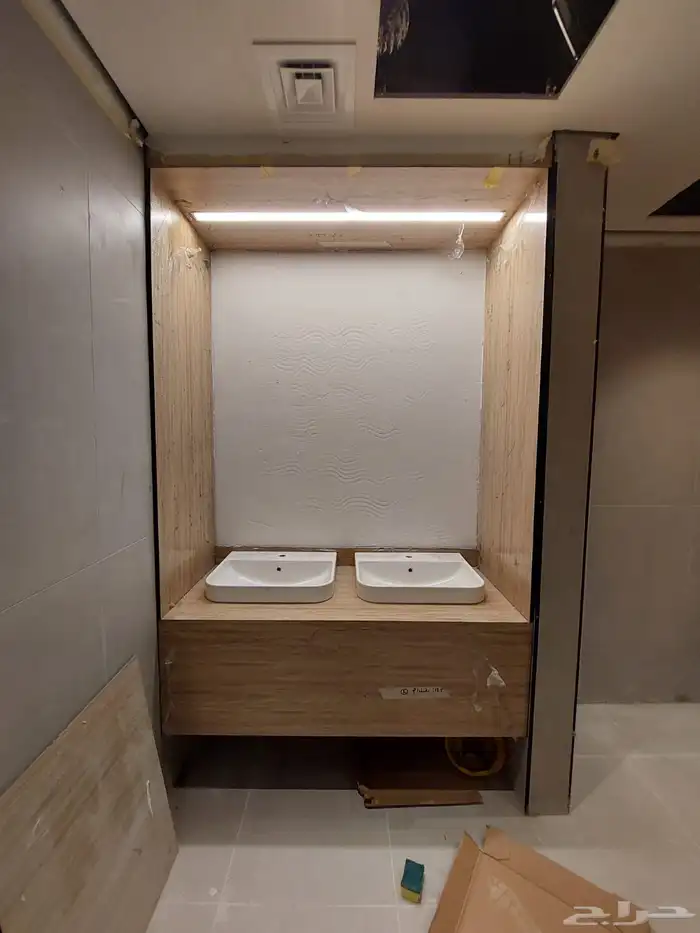 تركيب قواطع الحمامات ولاابواب فينو ليك جميع مناطق المكلمه 3