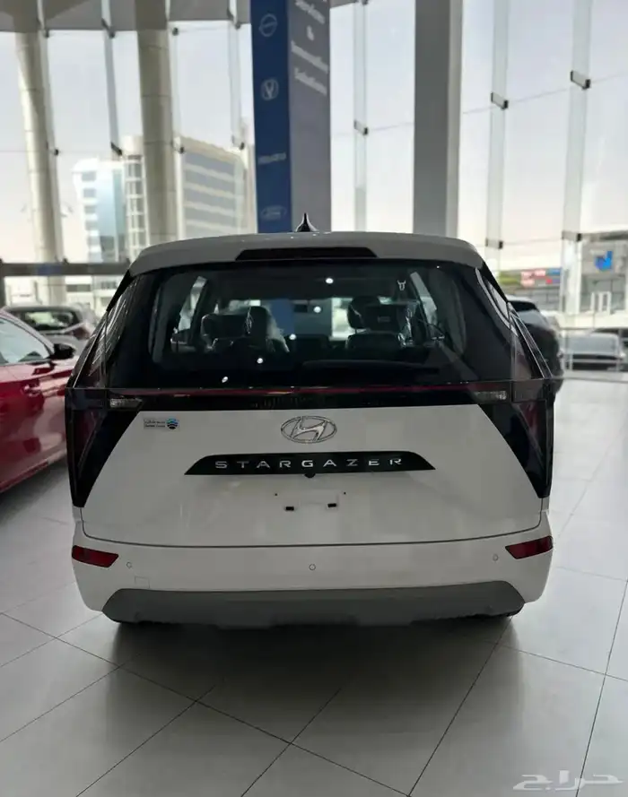 هيونداي ستارجيزر 7 مقاعد 2025 1