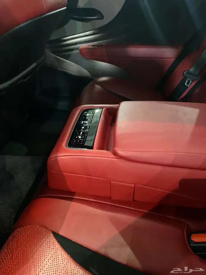 لكزس LS500 F 2019 سعودي 13