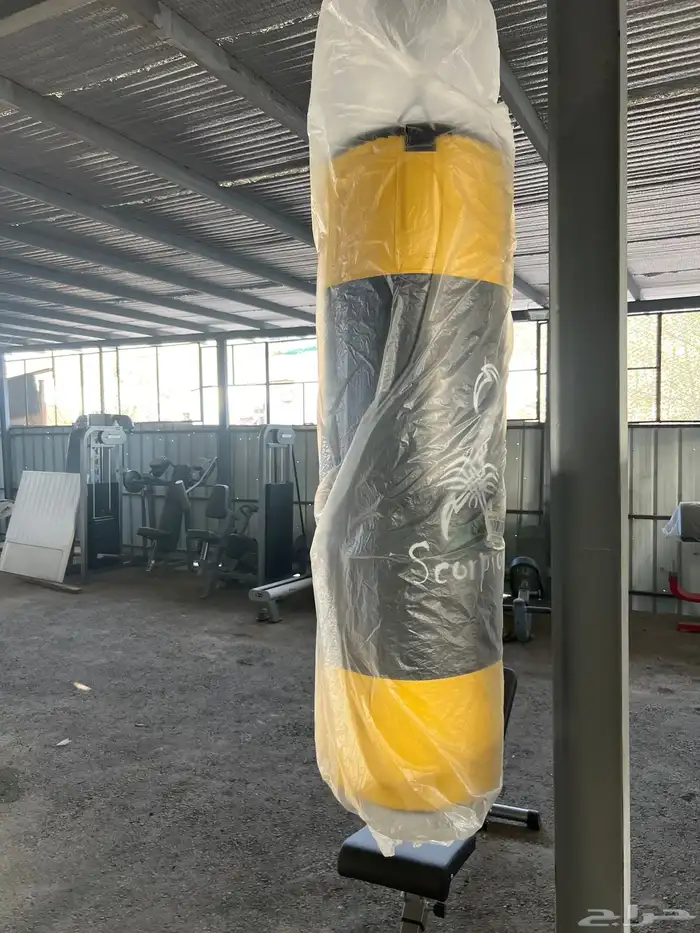 اجهزة نادي ارجل أمامي خلفي بنش بار راك طارات 6