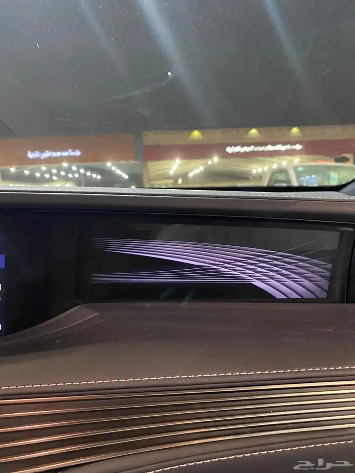 لكزس LS500 F 2019 سعودي 18