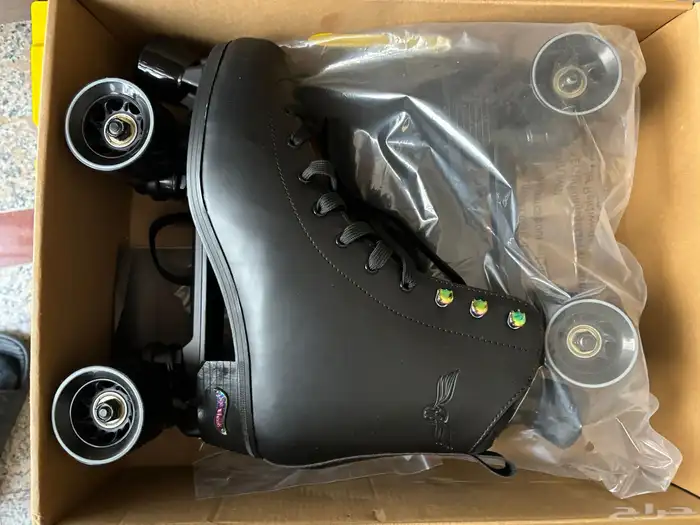 سكيت تزلج جديد رباعي سهل الاستخدام 0