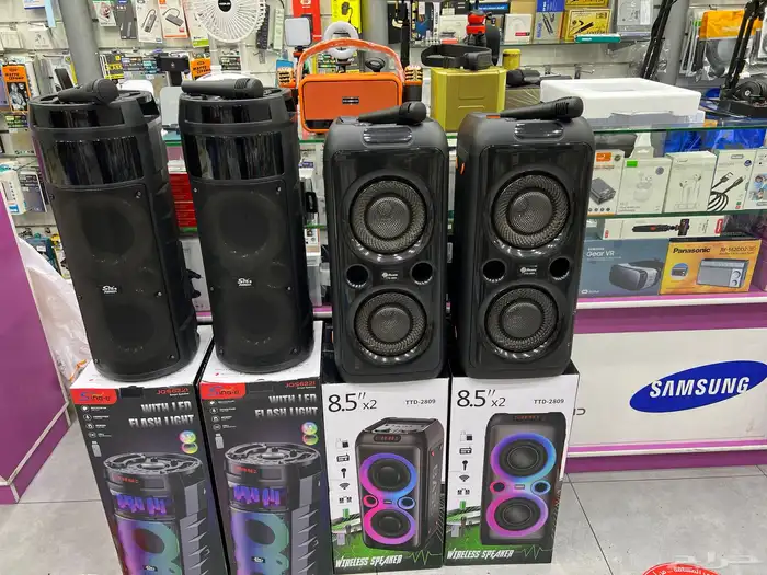 سماعات بارتي سبيكر مع مايك متوفر تابي 300 ريال 1