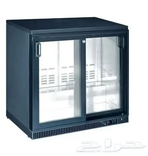 يوجد لدينا ثلاجة عرض اندر كونتر 5