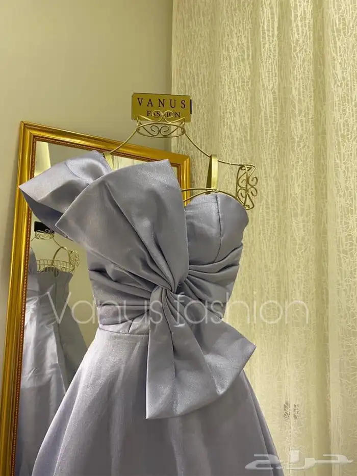 فستان زواج لون لافندر مقاس M 1