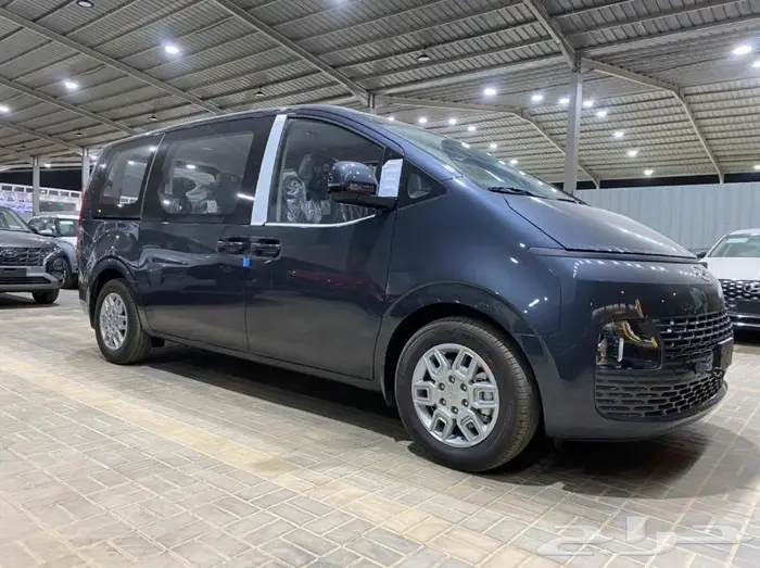 هونداي ستاريا سمارت بنزين موديل 2024 1