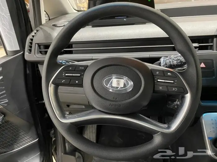 هونداي ستاريا سمارت بنزين موديل 2024 6