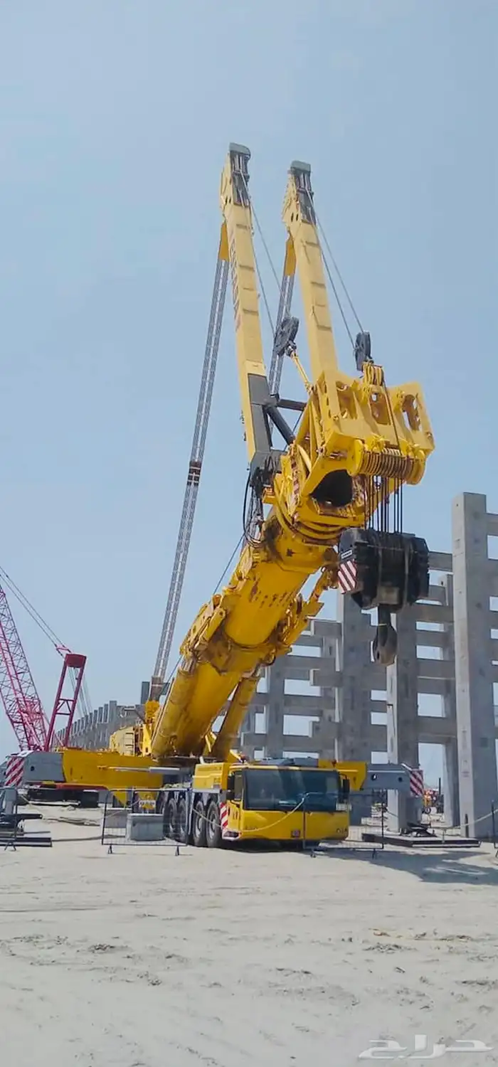 1200 ton crane for rent 4