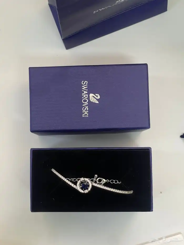 سوارة يد نسائي ماركة فسكي 11