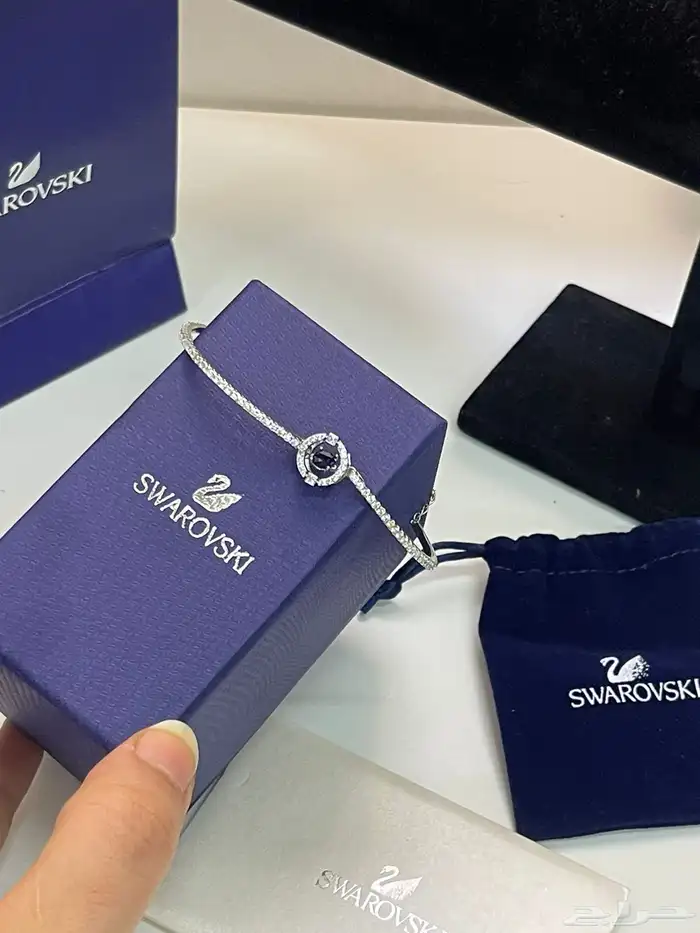 سوارة يد نسائي ماركة فسكي 7