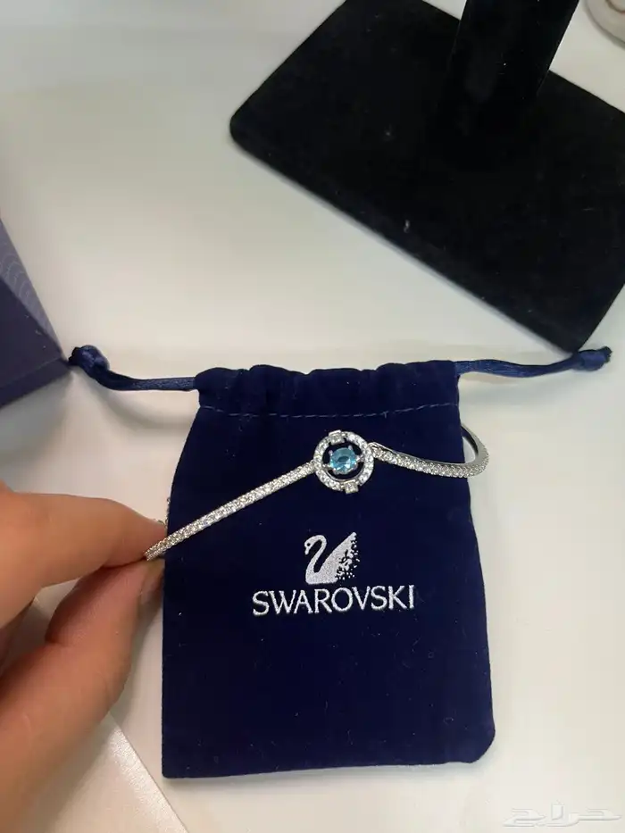 سوارة يد نسائي ماركة فسكي 16