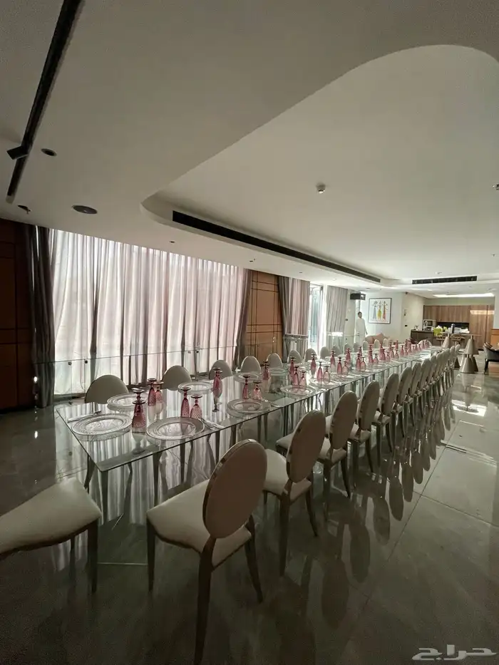 تاجير طاولات عشاء 1