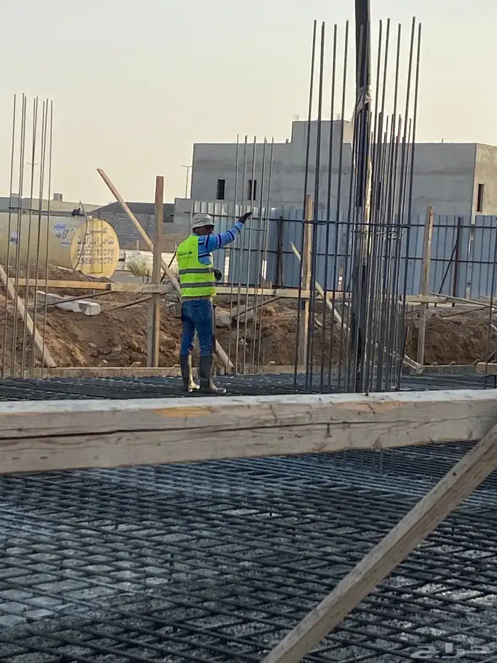 مقاول عظم مكارم الساحل للمقاولات 0