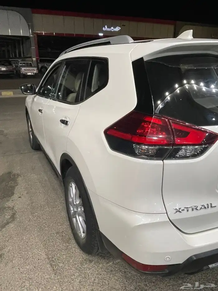 اكس تريل تم البيع 4