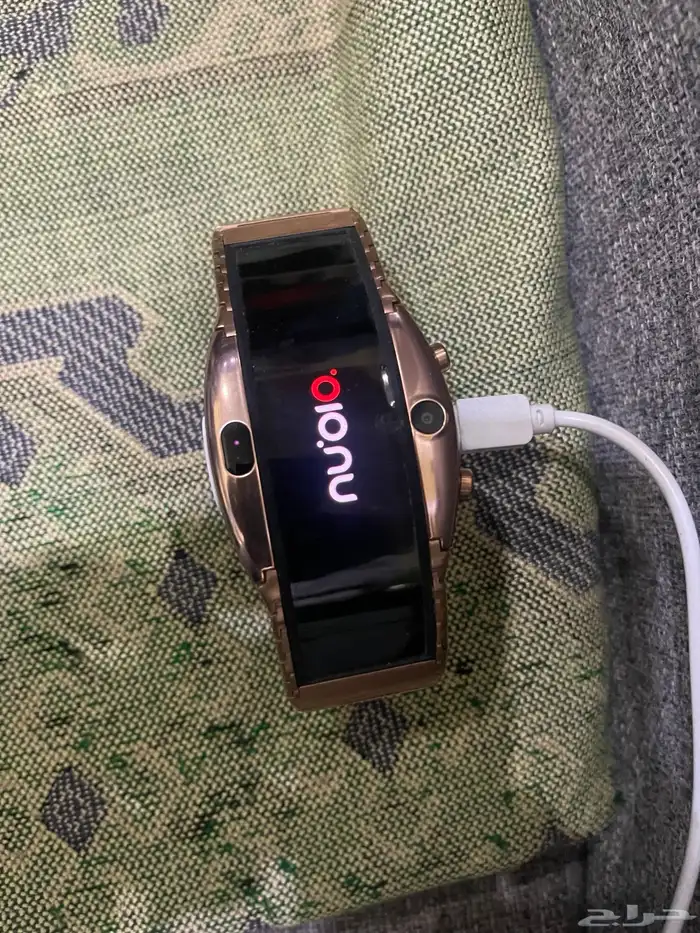 ساعة نوبيا 4