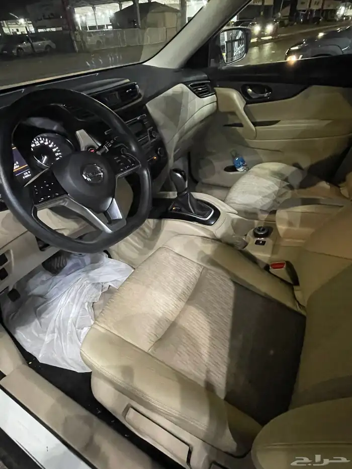 اكس تريل تم البيع 9