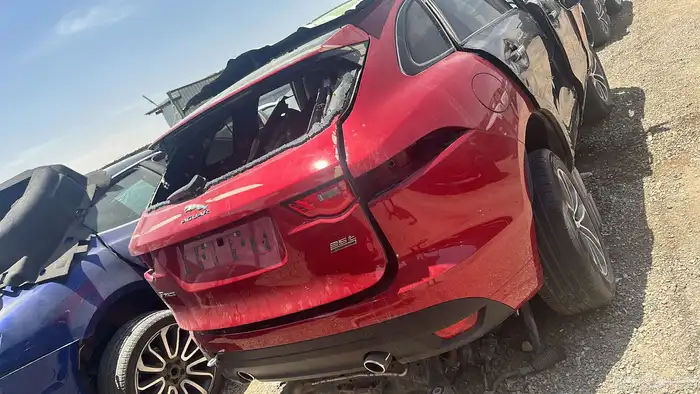 قطع غيار جاكوار 8