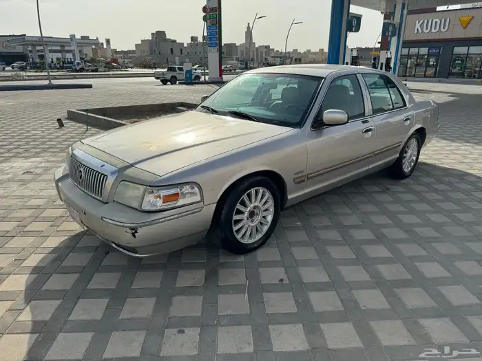 للبيع فورد قراند ماركيز 17