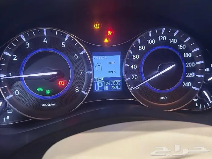 للبيع qx56 2011 5