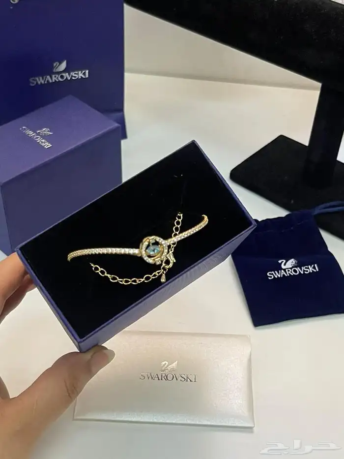 سوارة يد نسائي ماركة فسكي 2