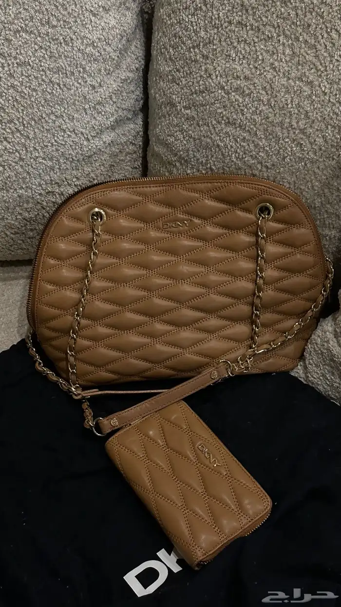 شنط DKNY ( اسود -جملي ) 3