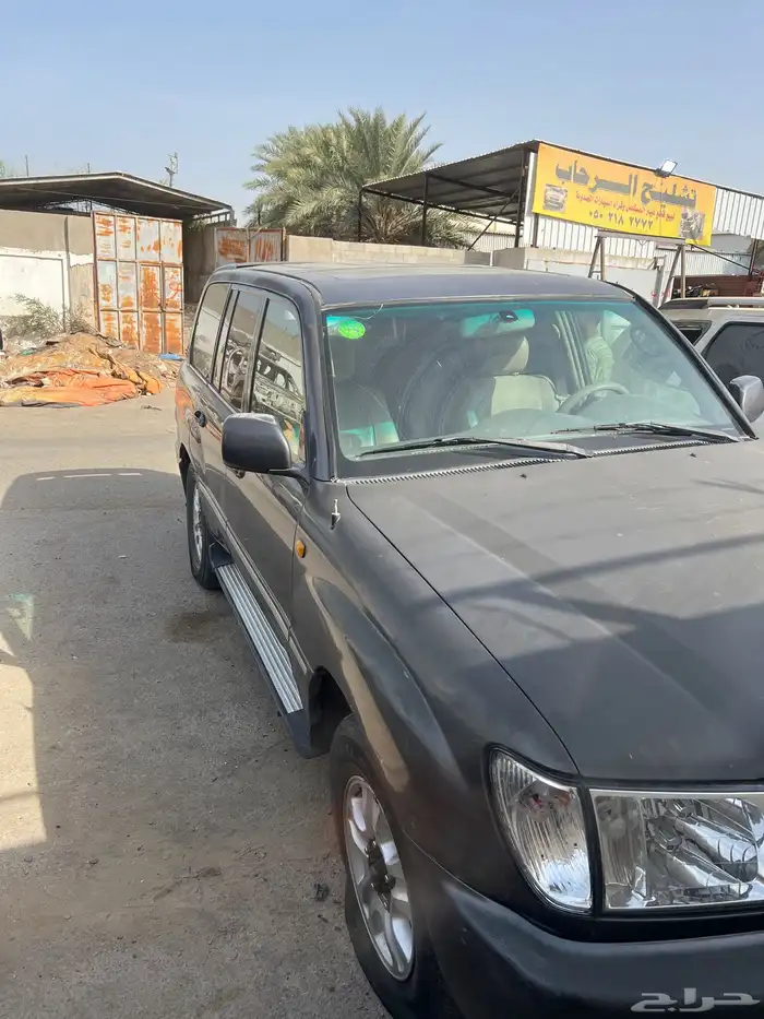 لاندكروزر 2004 محركات بلد واكسسوارات وعداد كلها مشاءالله 3