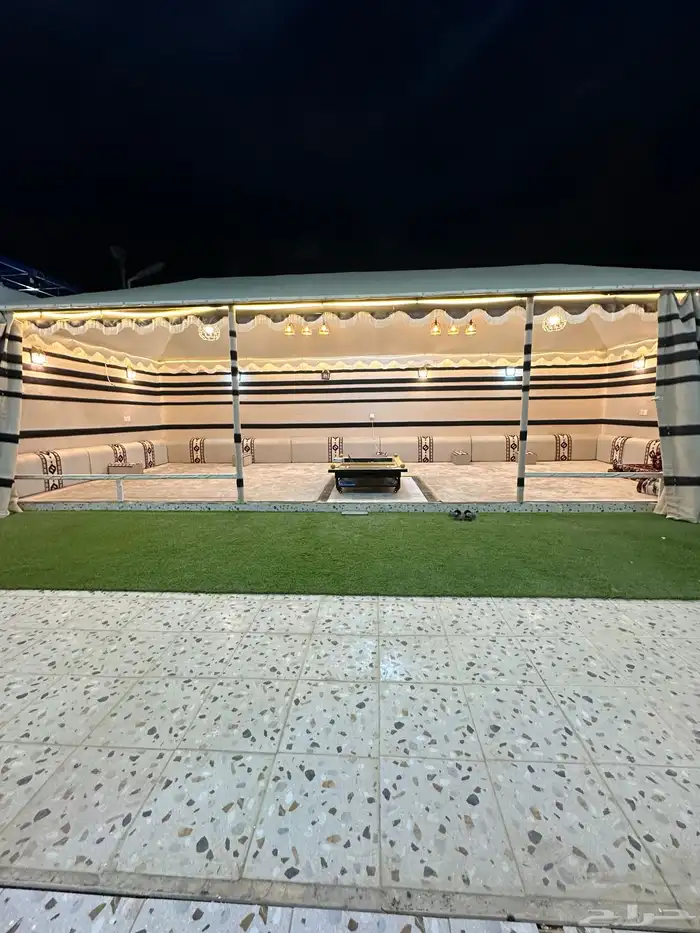 مخيم داخل شالية غرب الرياض 0