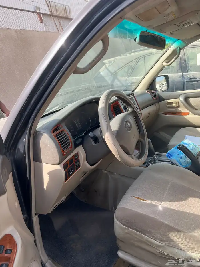 لاندكروزر 2004 محركات بلد واكسسوارات وعداد كلها مشاءالله 5