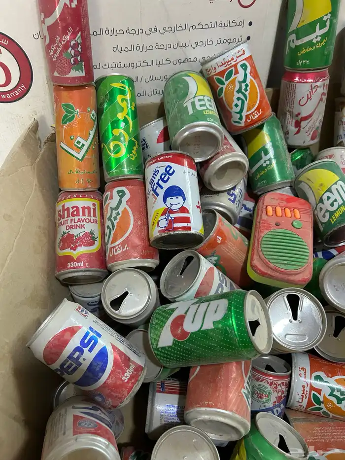 تراث علب بيبسي وتيم وميرندا وشاني وبعض العلب المختلفه 1