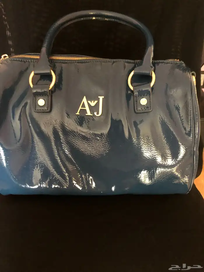 شنطة يد ارماني Armani اصليه من البوتيك 0