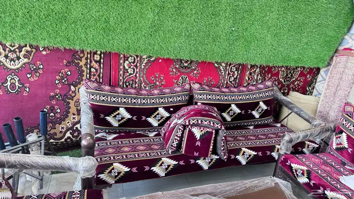 جلسات وكراسي خارجية 2