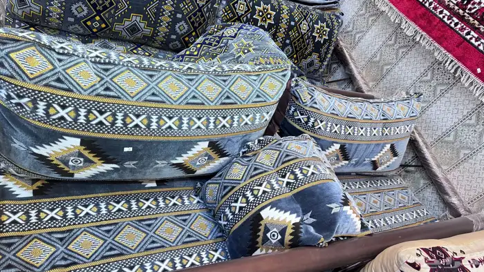 جلسات وكراسي خارجية 6