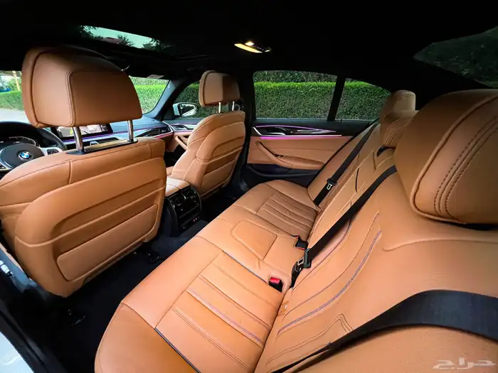 car rental in Dubai 7