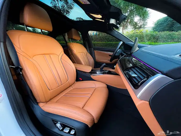 car rental in Dubai 8