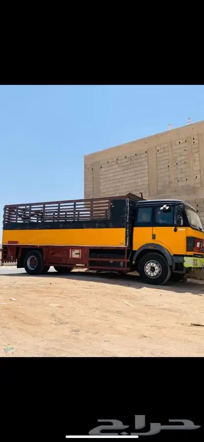 عايدي مور سدس ألبي 1