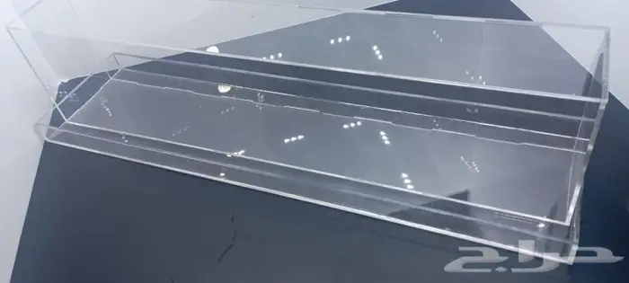 بوكس اكريلك مع غطا 1