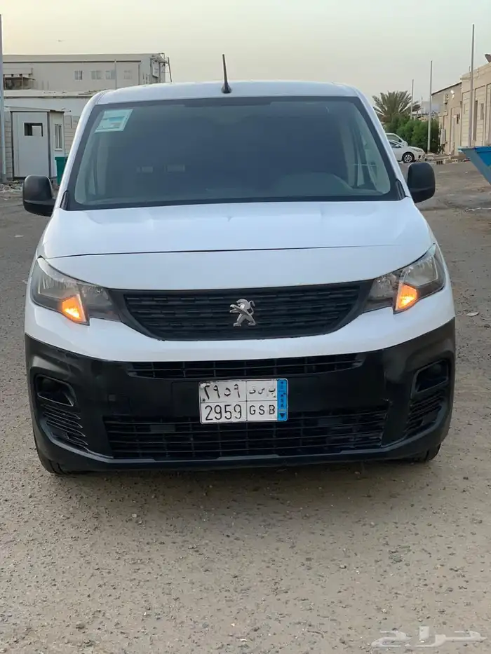 بيجو بارتنر 2022 شاص طويل ديزل 1
