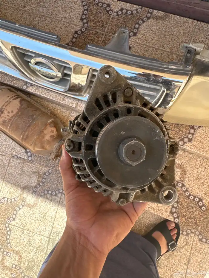 قطع غيار ددسن 2005 ويركب على مديل 2004 و2003 6