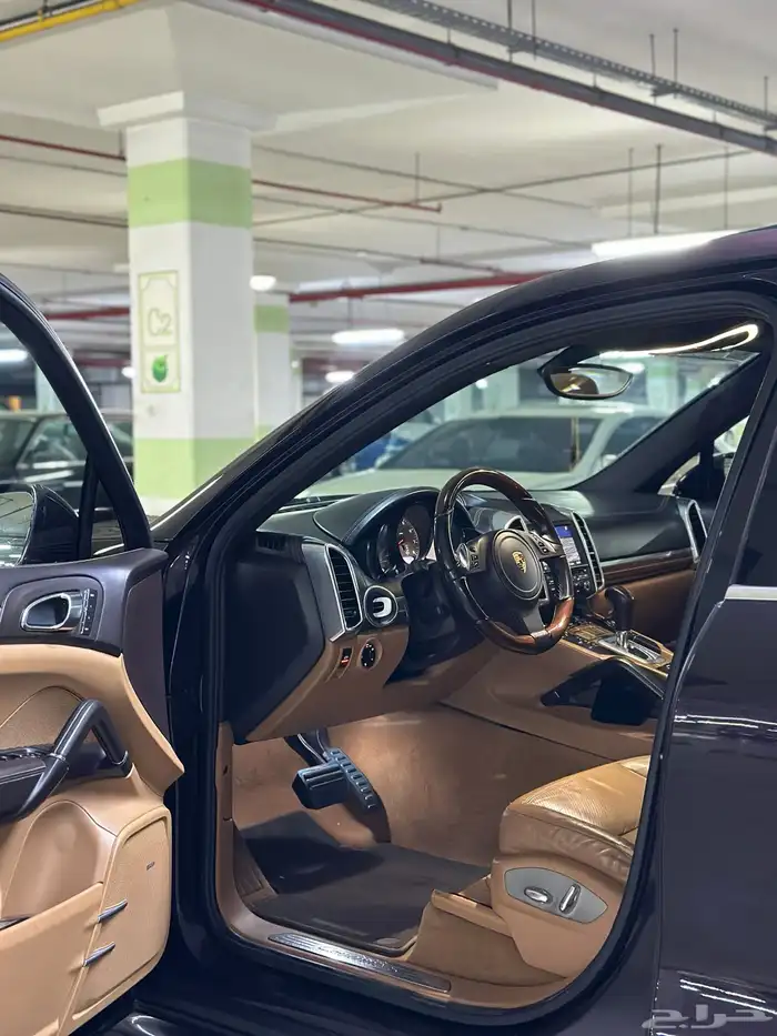 بورش كايين اس 2012 مع لوحة شبه مميزه 7