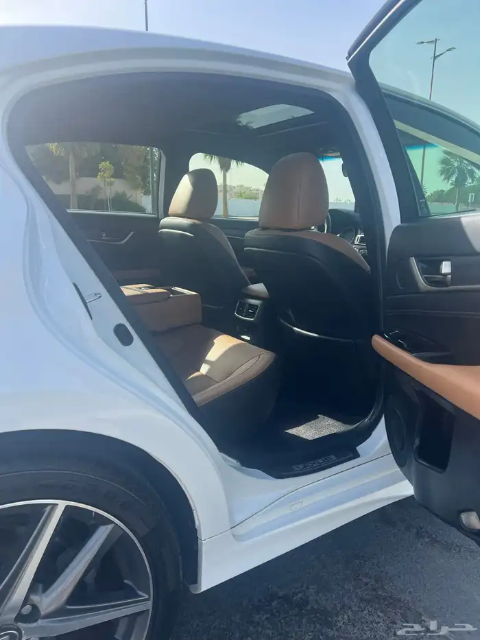 F sport Gs 2016 وارد عبداللطيف جميل مشروط 18