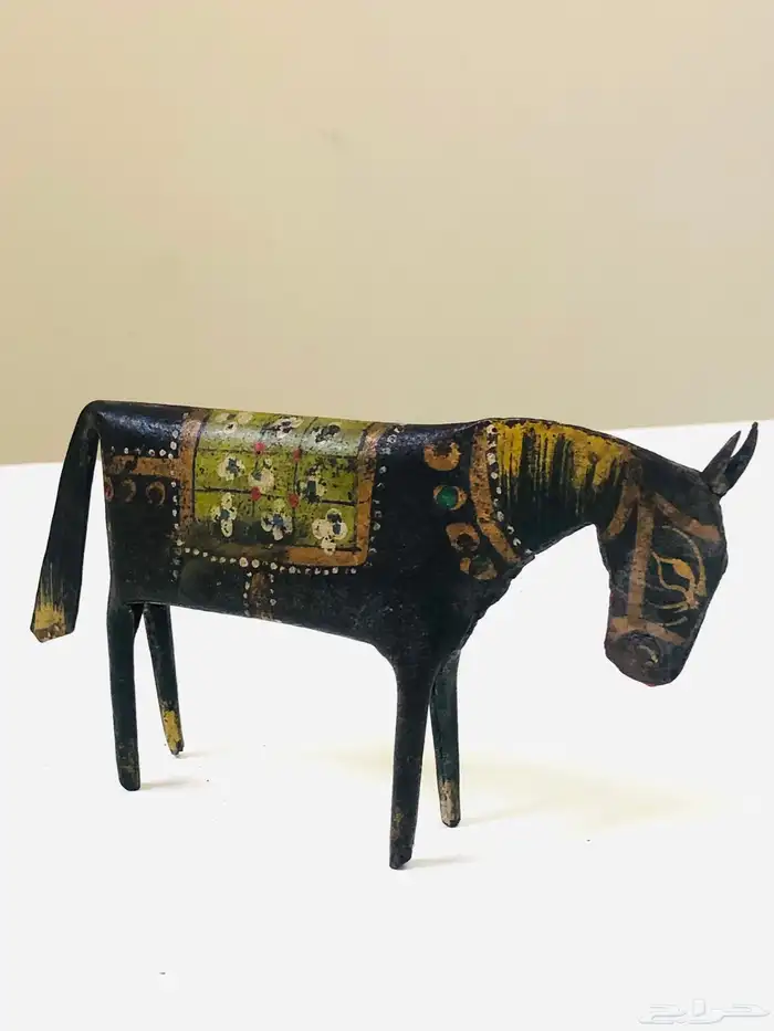 ثلاث مجسمات خيول مصنوعة من المعدن انتيك 1970 13