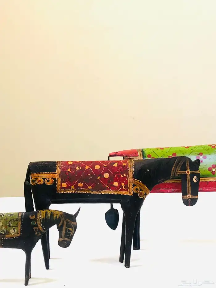 ثلاث مجسمات خيول مصنوعة من المعدن انتيك 1970 4