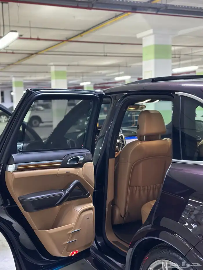 بورش كايين اس 2012 مع لوحة شبه مميزه 13