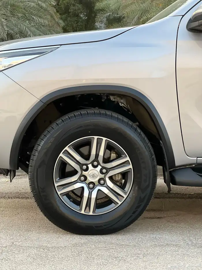 (( تم البيع )) فورتشنر 2018 دبل ممشى 72 الف كم فقط 21